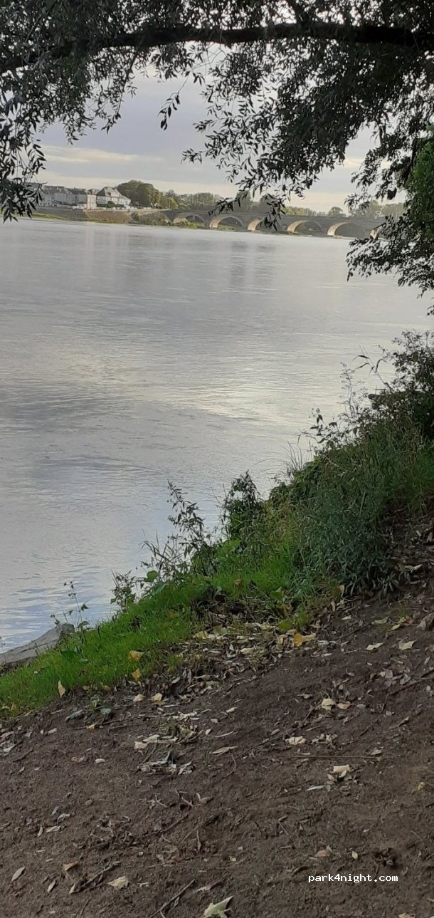 (49130) Les Ponts-de-Cé - 13 Levée de Saint-Jean de la Croix — foto 4