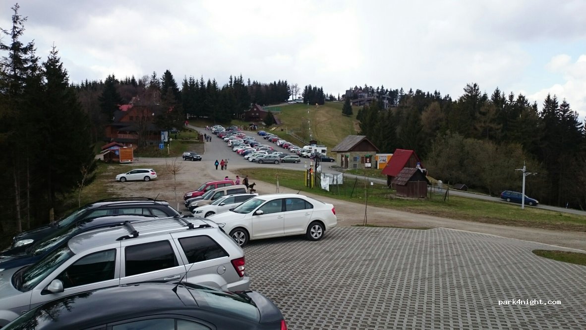 () Nový Hrozenkov - 48717 — foto
