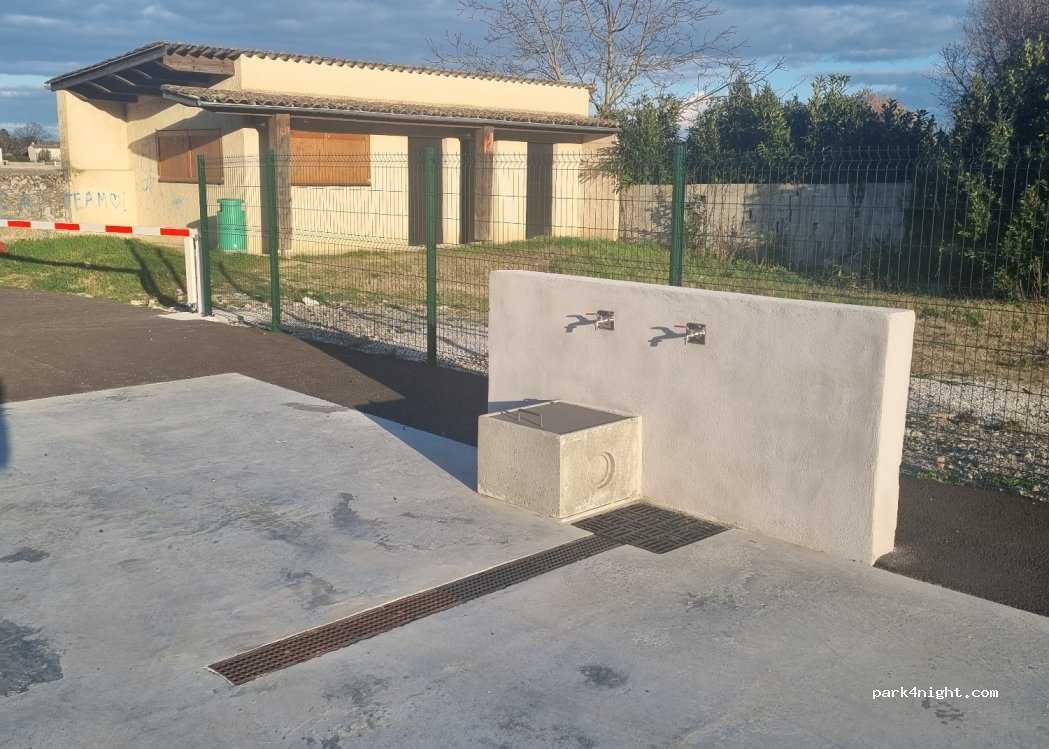 Aire de camping-car de Serrières — foto