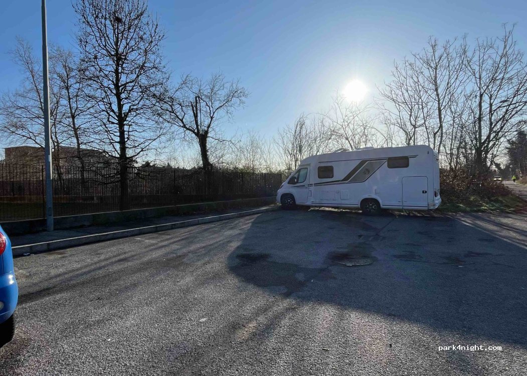 (21013) Gallarate - 35 Via A. Aleardi — foto