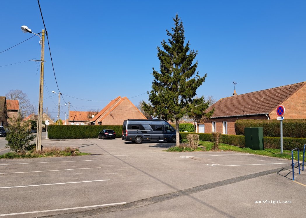 (59470) Esquelbecq - 1 Rue de Bissezeele — foto 2