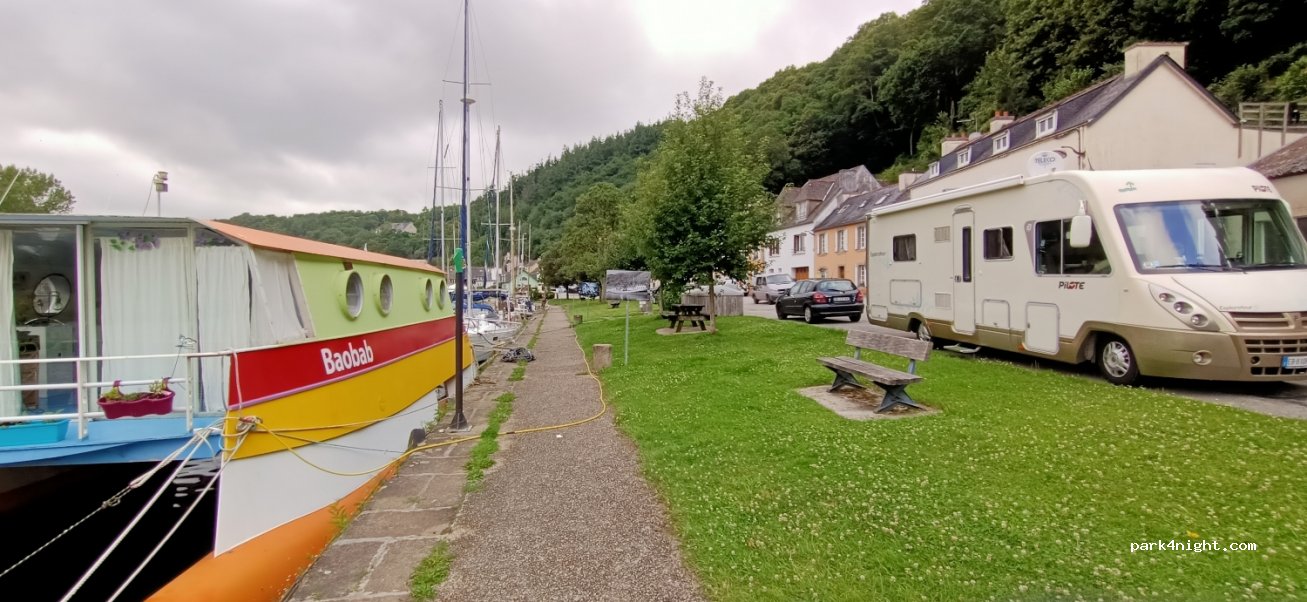 (29150) Port-Launay - 21 Quai Amiral Douguet — foto 2