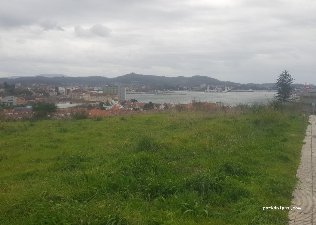 (36610) Vilagarcía de Arousa - 20 Rúa de Ourense — foto 2