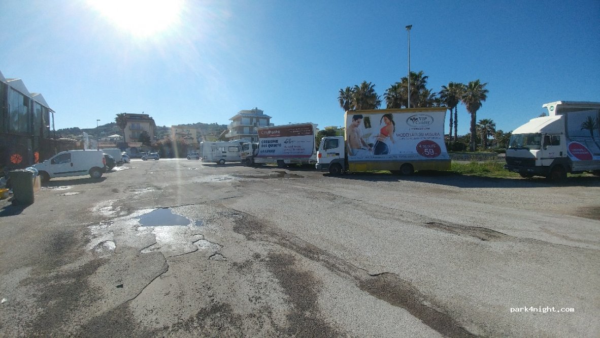 (63074) San Benedetto del Tronto - Via Antonio Marchegiani — foto
