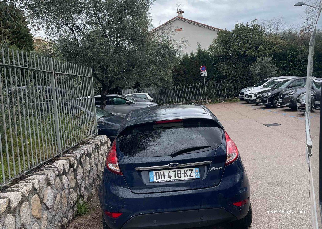 (06100) Nice - 4 Avenue Cap-de-Croix — foto 2