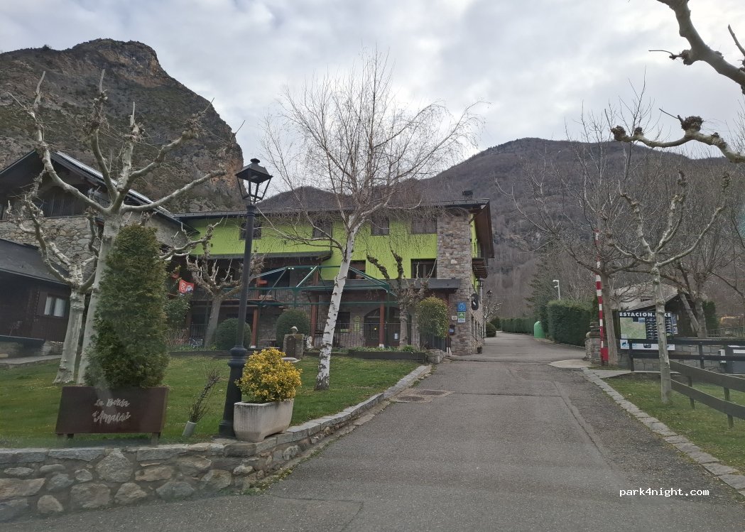 Camping La Borda D'Arnaldet — foto
