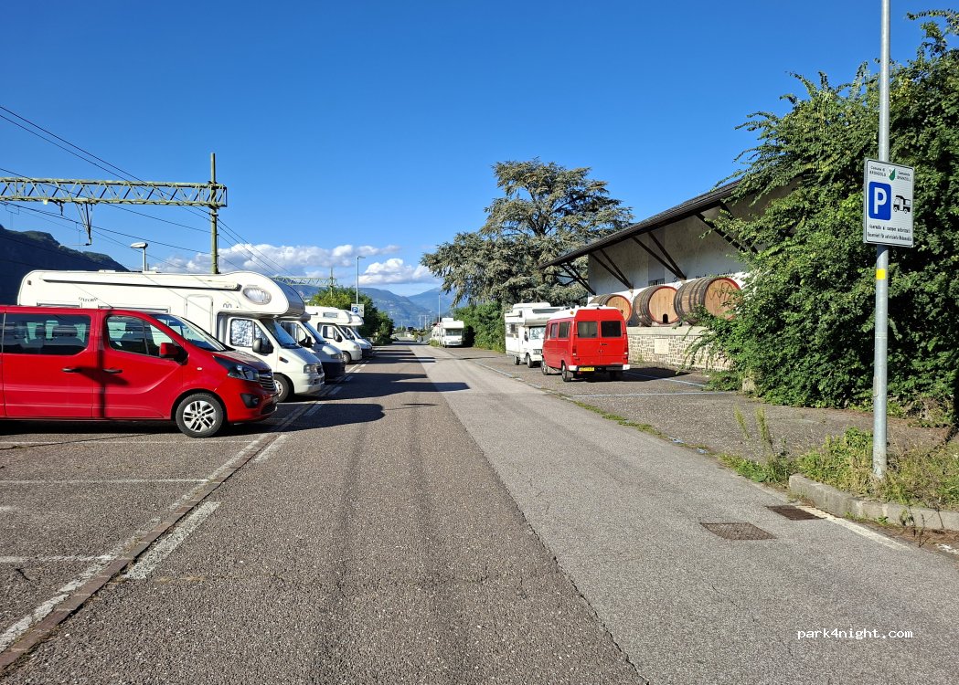 (39051) Branzoll - 47 Bahnhofstraße — foto 2