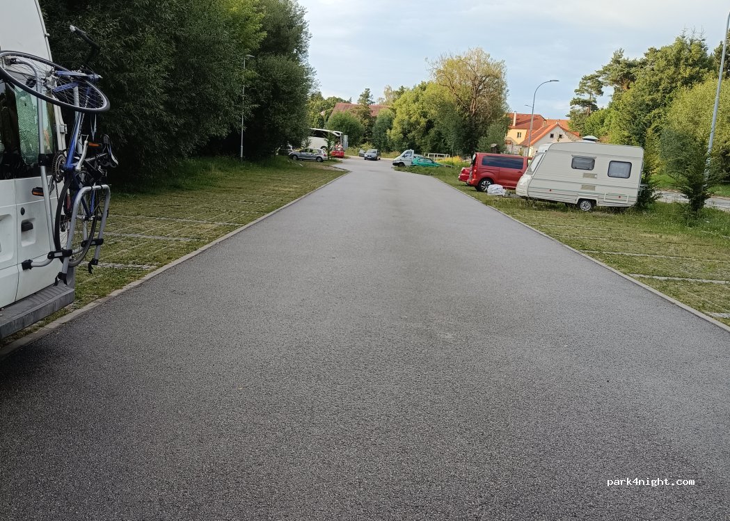 (380 01) Dačice - Berky z Dubé — foto 2