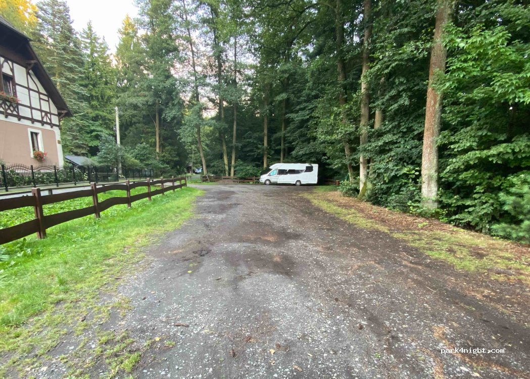 (49-130) Lipno - Unnamed Road — foto 3