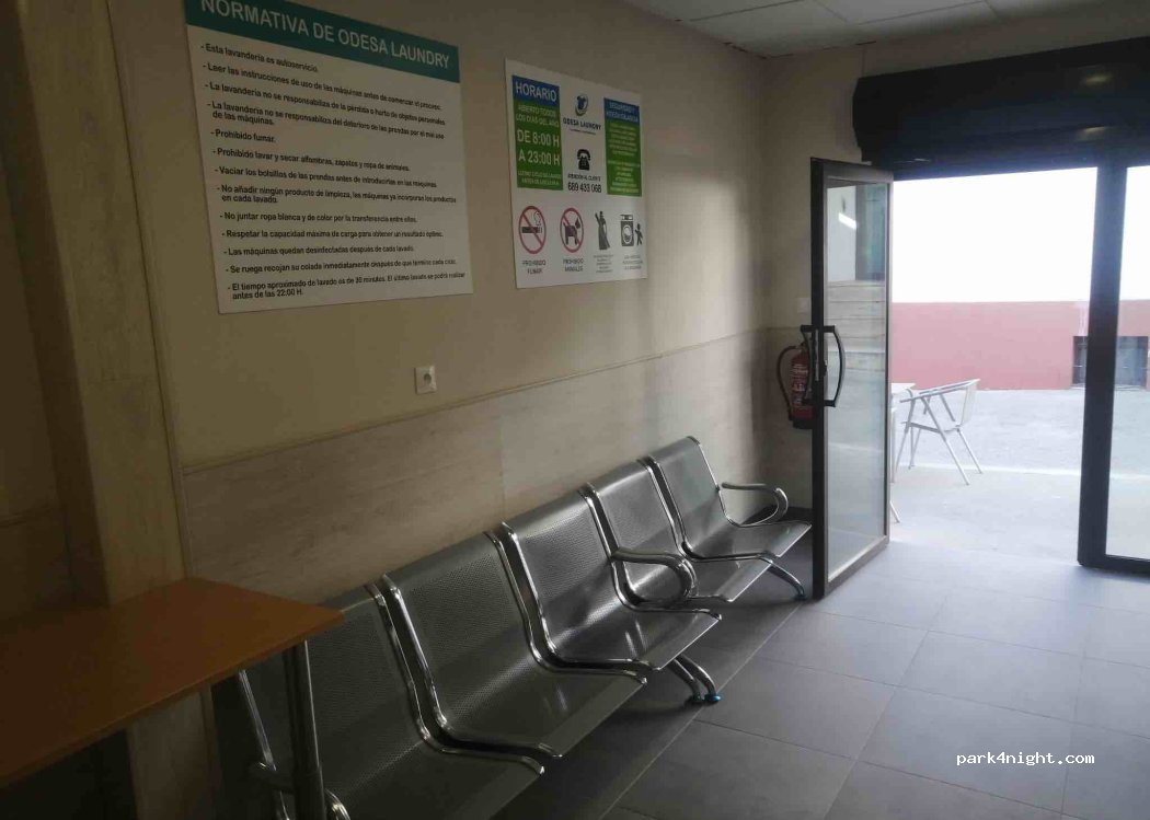 (06380) Jerez de los Caballeros - 4 Plaza Santiago — foto