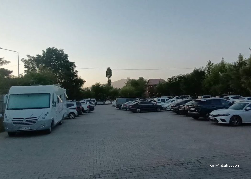 (13200) Tatvan - 14 İşletme Caddesi — foto 2