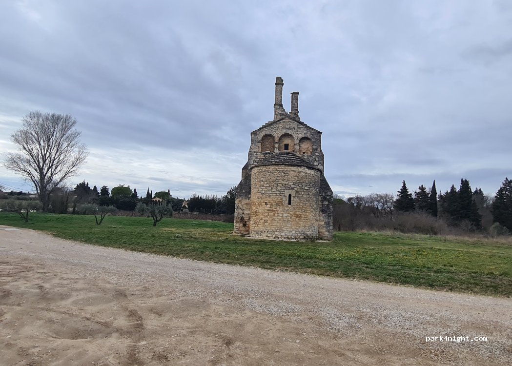 (30300) Jonquières-Saint-Vincent - 233 Avenue de Beaucaire — foto
