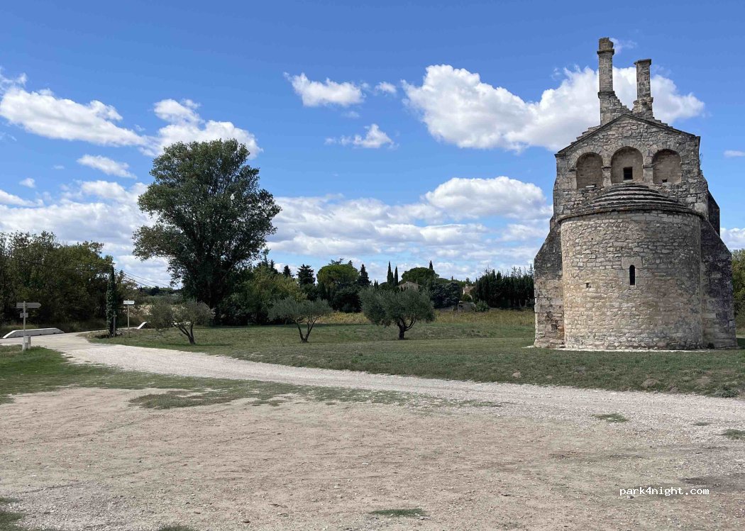 (30300) Jonquières-Saint-Vincent - 233 Avenue de Beaucaire — foto 2