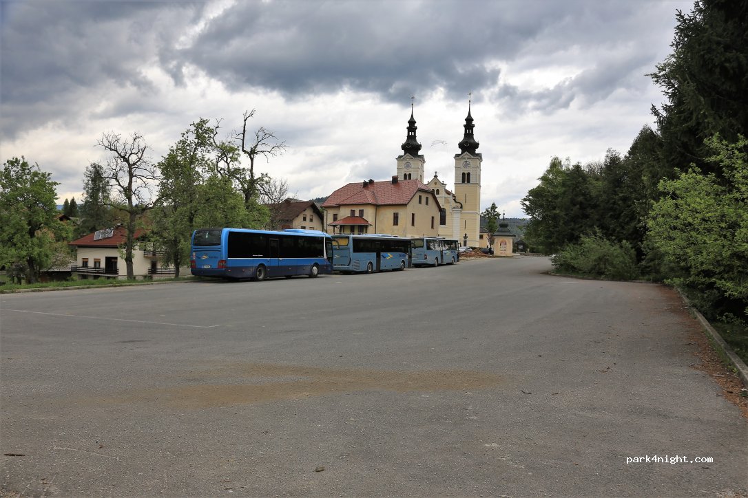 (1251) Moravče - 21 Trg svobode — foto