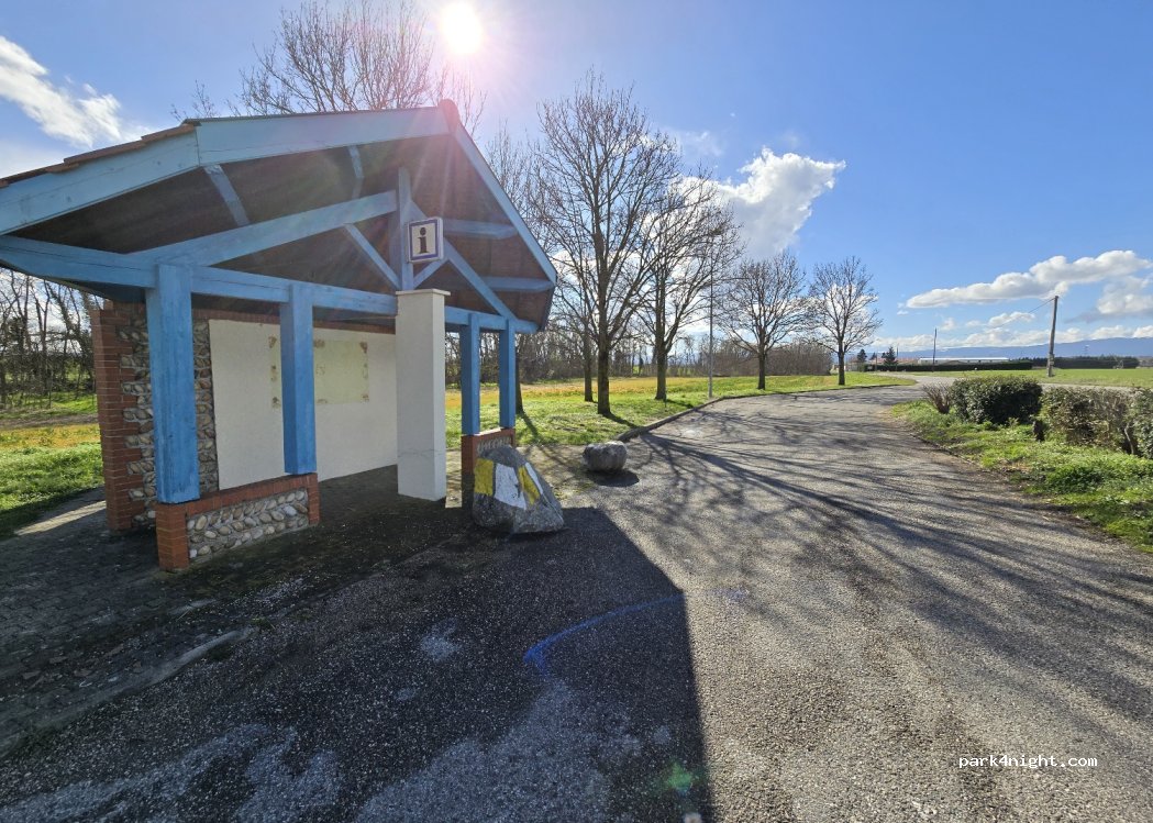 (38150) Bougé-Chambalud - D519 — foto 2