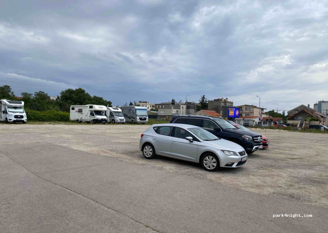 (23000) Zadar - 2A Ulica kralja Tvrtka — foto 4