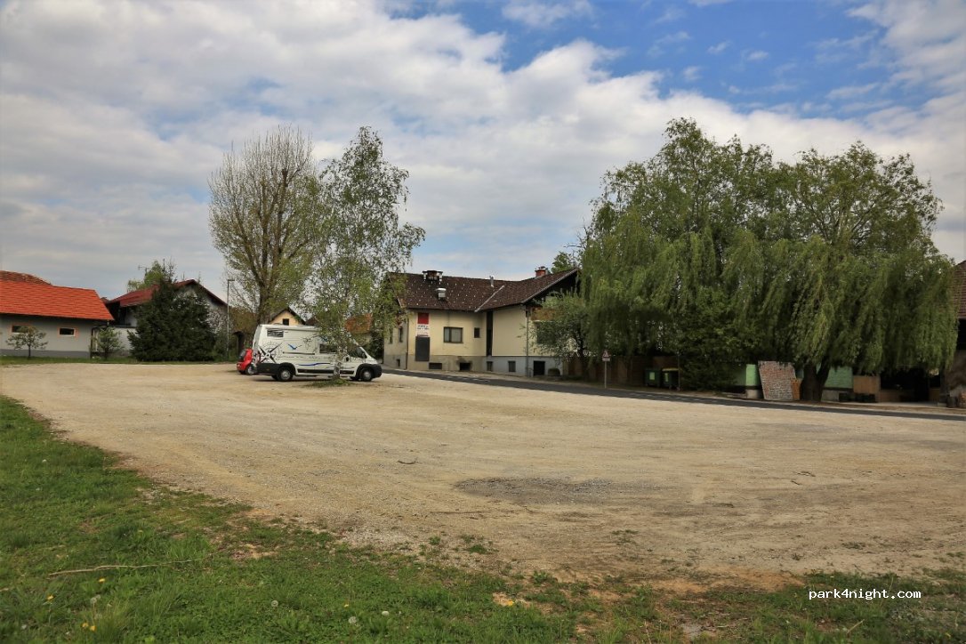 (8232) Rakovnik pri Šentrupertu - Trebnje–Mokronog — foto