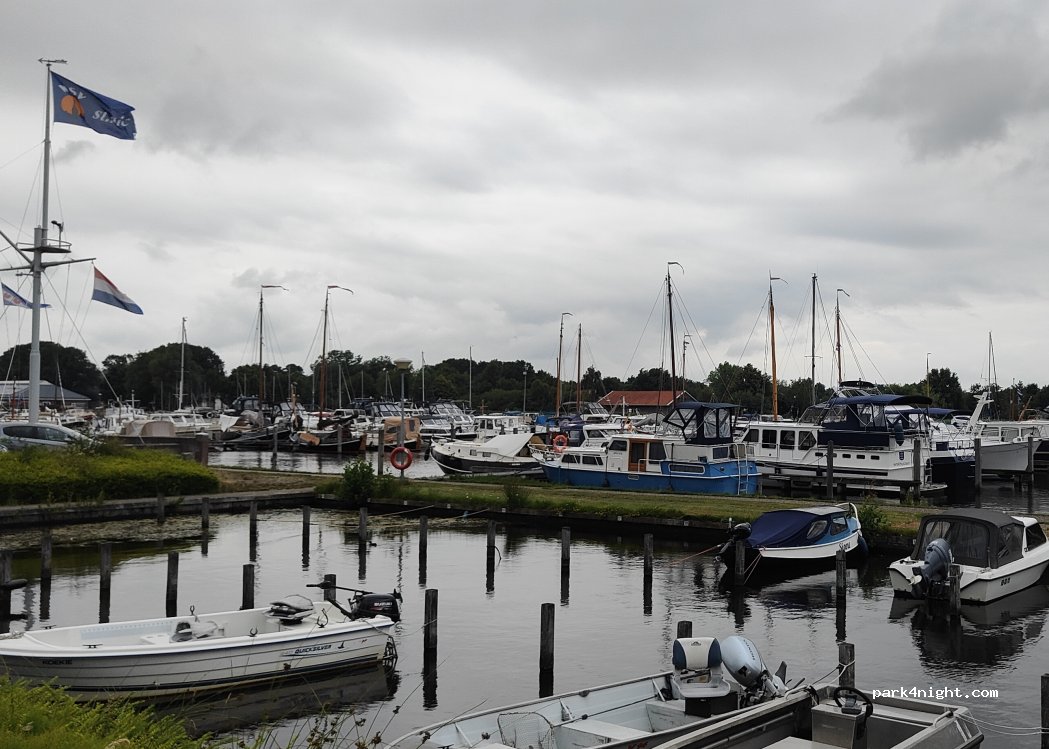 Camperplaats St Nicolaasga — foto 4