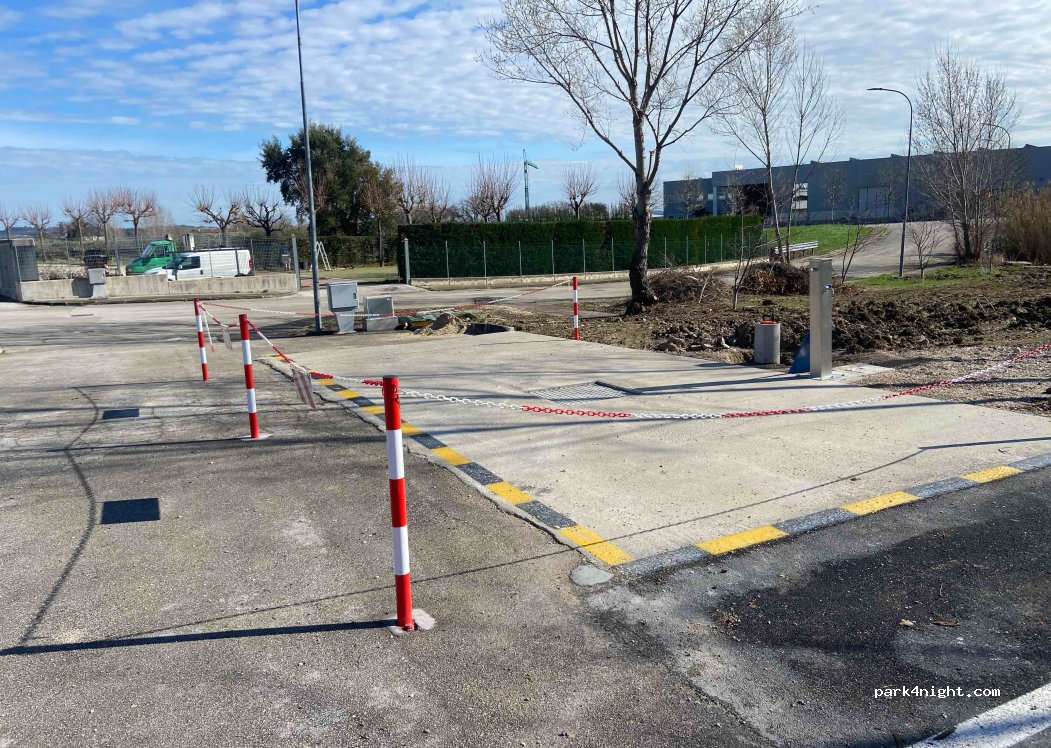 (60038) San Paolo di Jesi - 2 Via Ponte Magno — foto 2