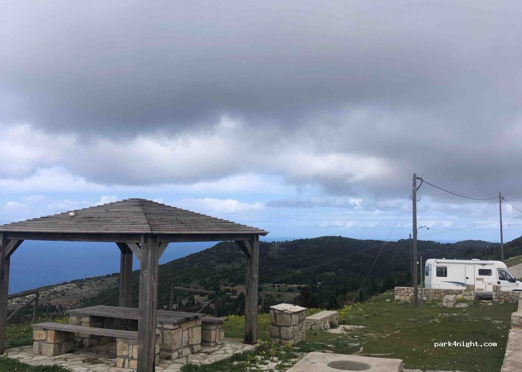 (282 00) Paliki - Unnamed Road — foto
