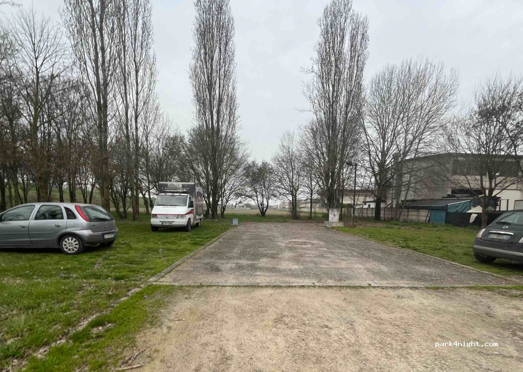 Area Comunale Bergantino — foto
