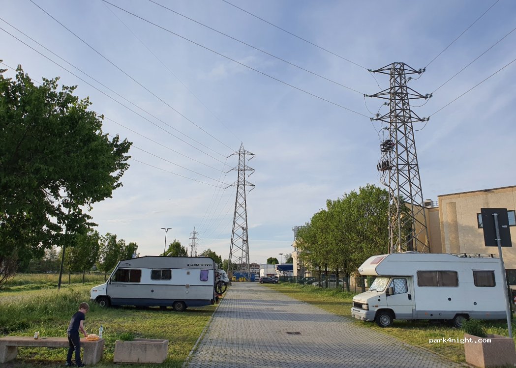 (26013) Lombardy - 11c Strada Provinciale 37 — foto 3