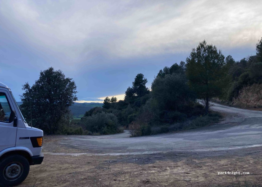 (25750) Torà - Unnamed Road — foto 2