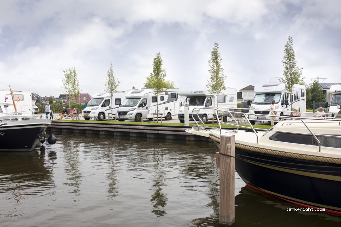 Camperplaats Leeuwarden — foto
