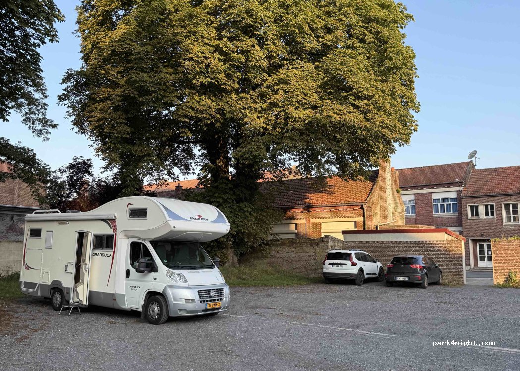 (80700) Roye - 10T Rue Bertin — foto 2