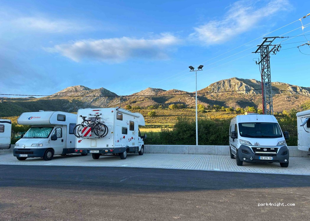 (01250) Araia - 4 Calle Ilarduibide — foto 3