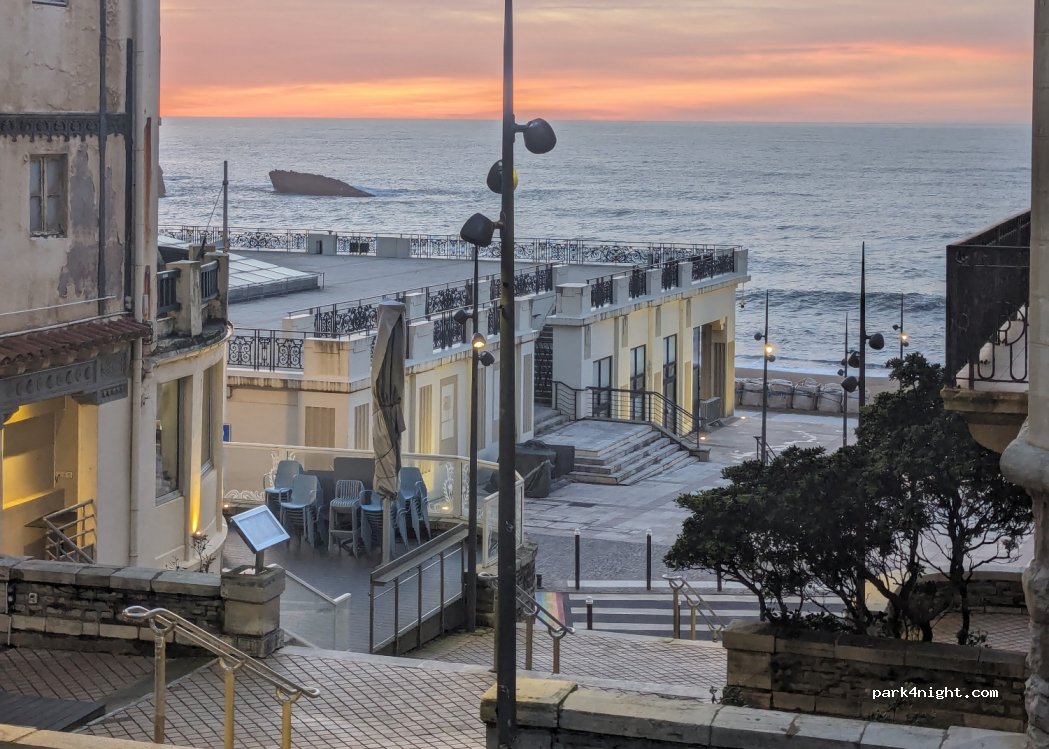 (64200) Biarritz - 11 Avenue Edouard VII — foto
