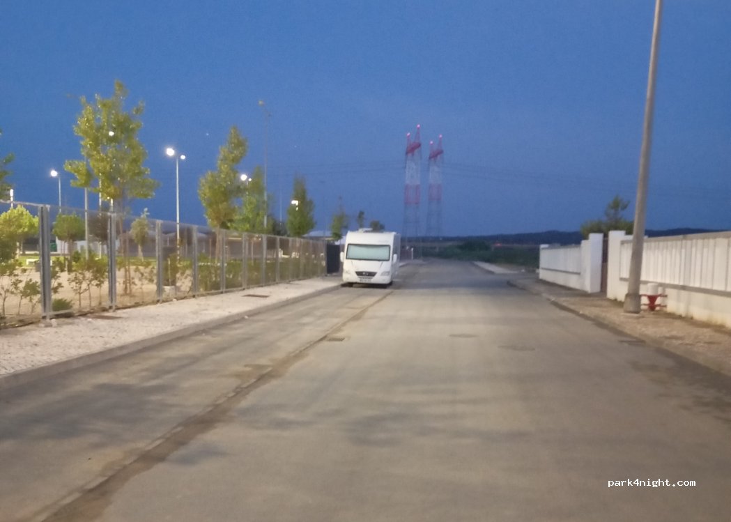(7580) Alcácer do Sal - 3c Avenida dos Aviadores — foto 2