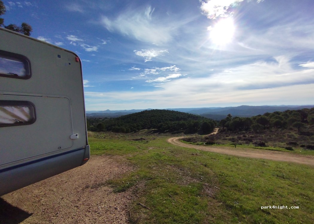 (21220) Higuera de la Sierra - — foto 4