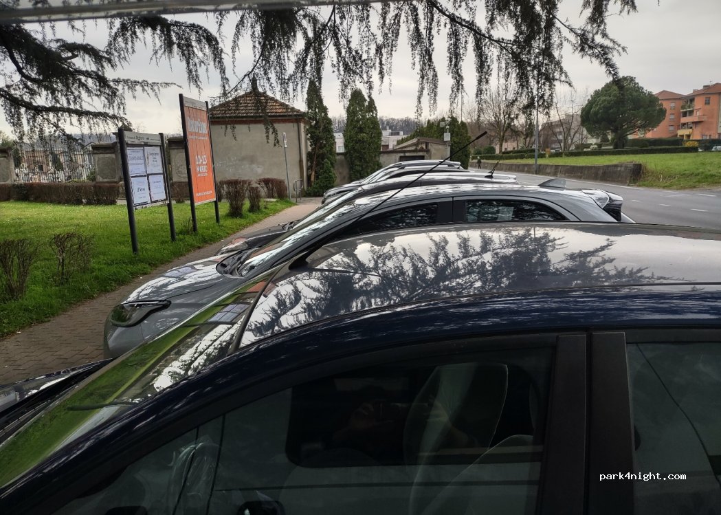 (23848) Oggiono - 33 Via Giuseppe Parini — foto