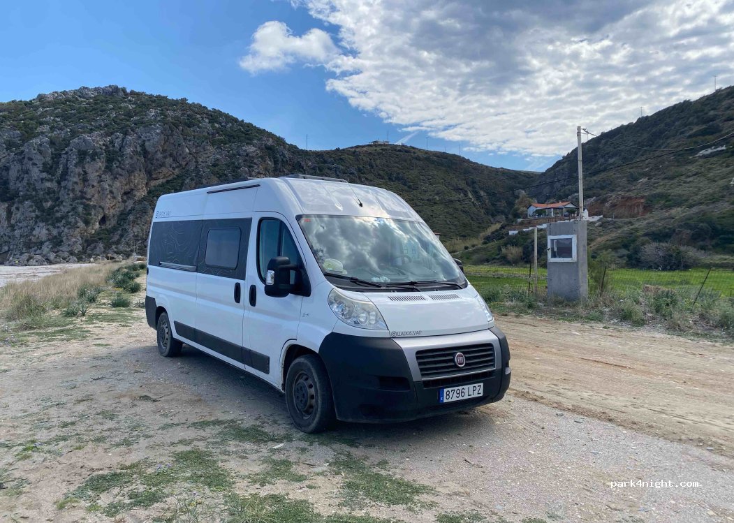 (340 09) Kimi Aliveri - Unnamed Road — foto