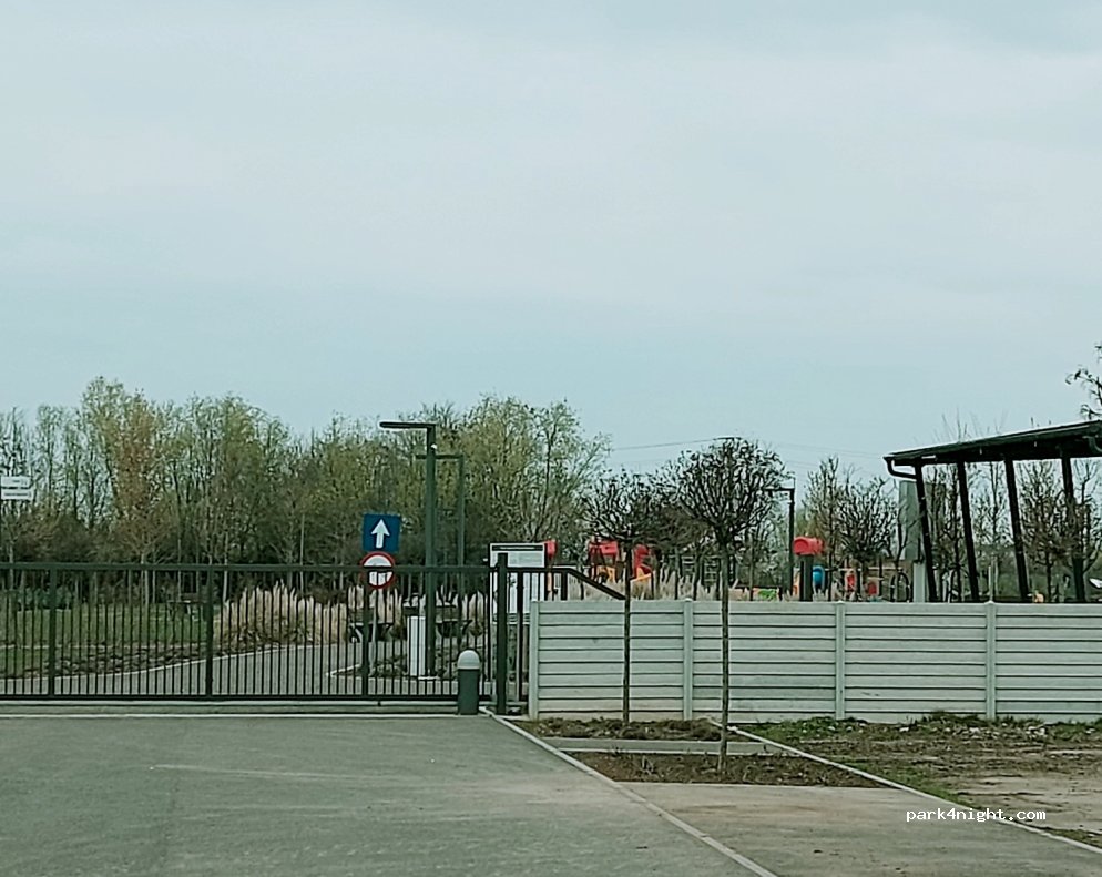 (445100) Carei - 16 Strada Ioan Slavici — foto