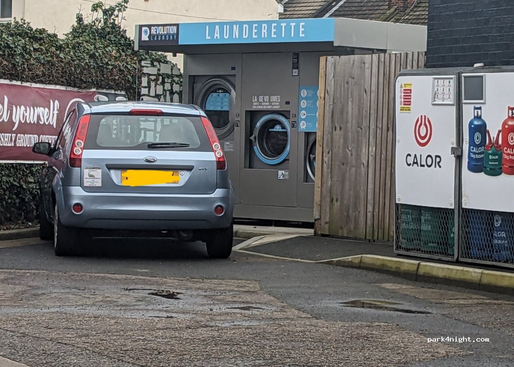 (CO15 3QL) Clacton-on-Sea - 50 Cambridge Road — foto
