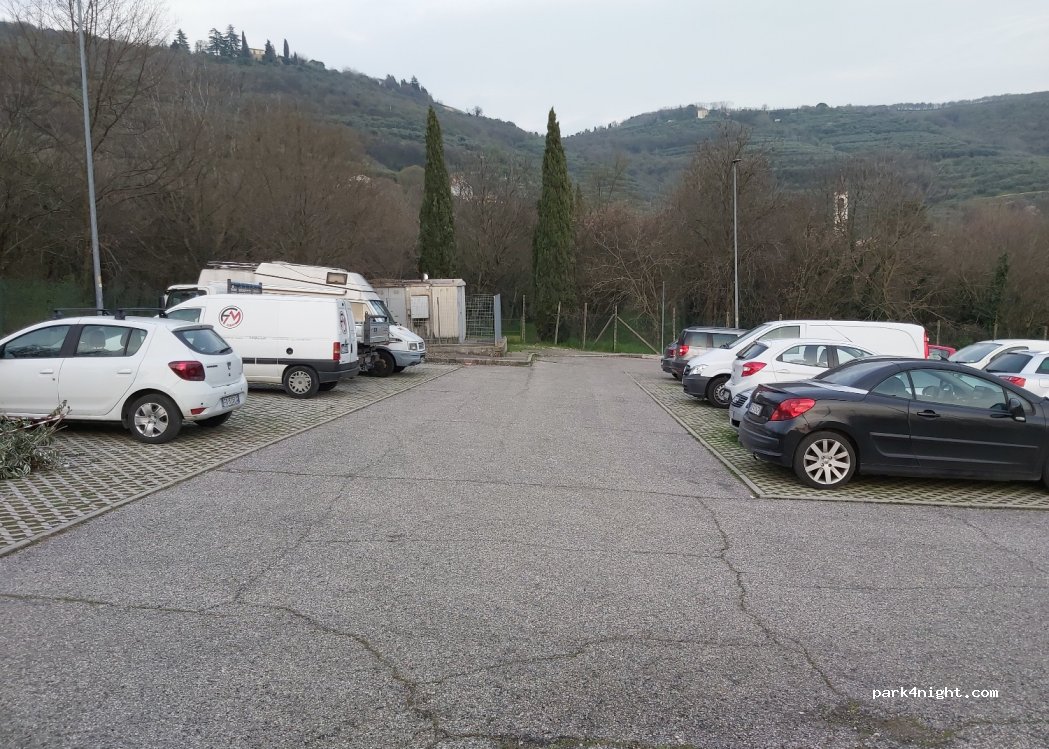 (37142) Santa Maria In Stelle - 27 Via Giuseppe Silvestri — foto