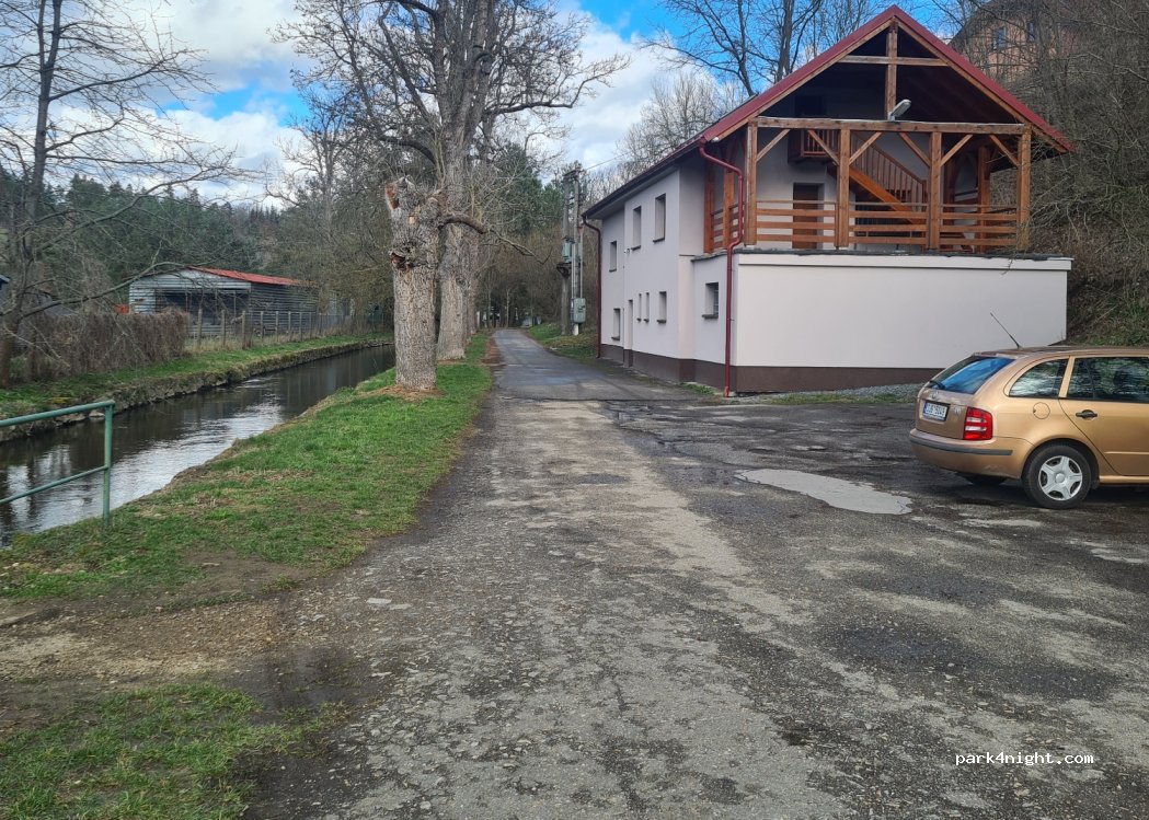 (674 01) Třebíč - Poušov — foto 3