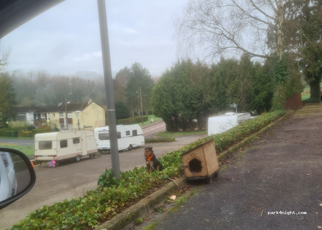 (76570) Pavilly - 10 Avenue Jean Jouvenet — foto 2