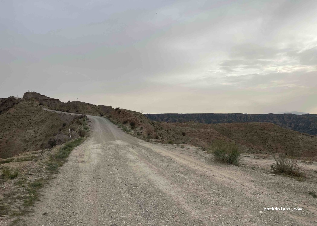 (18890) Gorafe - Unnamed Road — foto