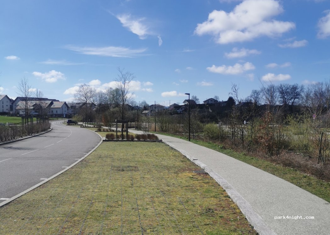(74330) Poisy - 200 Route Parc Espaces — foto