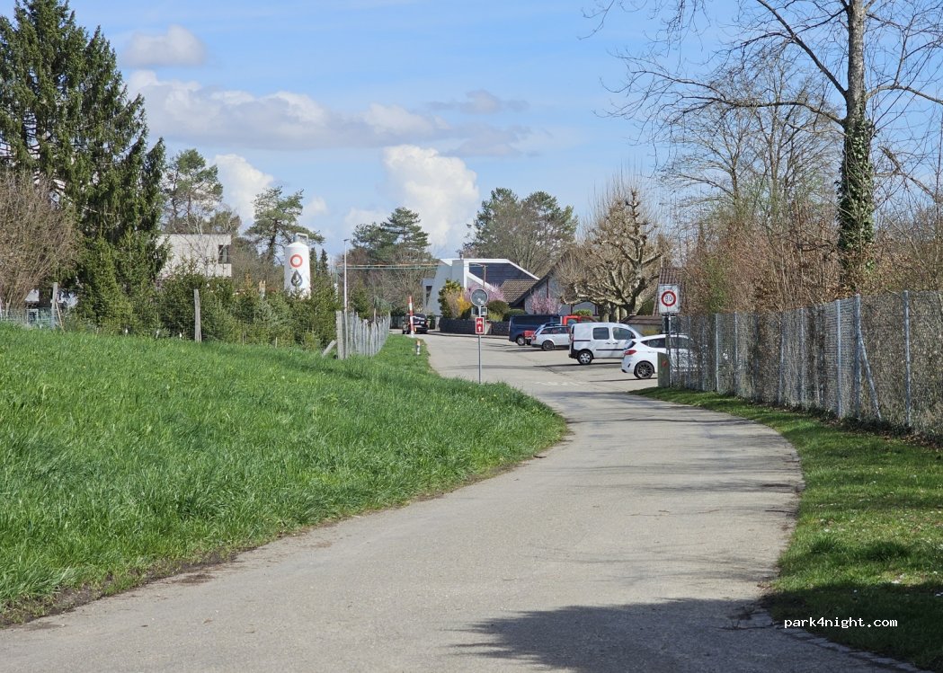 (4104) Oberwil - 7 Friedhofweg — foto