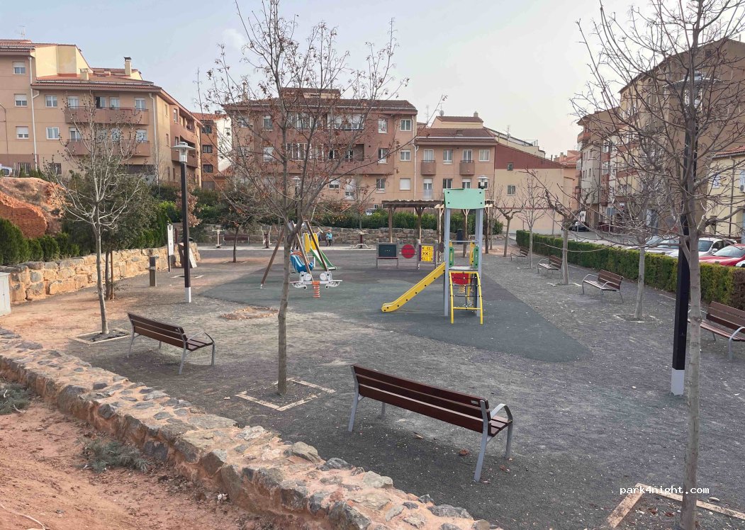 (44003) Teruel - 44 Calle Ollerías del Calvario — foto 2