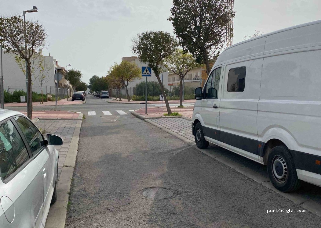 (23009) Jaén - 27 Calle Notario Alfonso Luis Sanchez Fernandez — foto 2