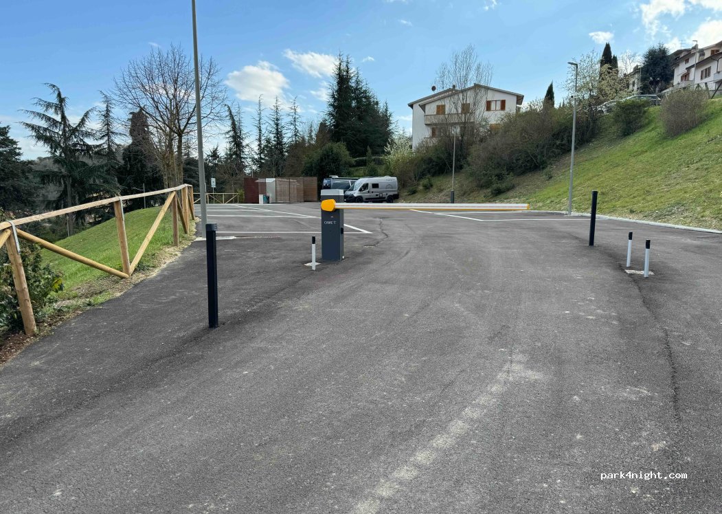 Area sosta Gaiole In Chianti — foto 2