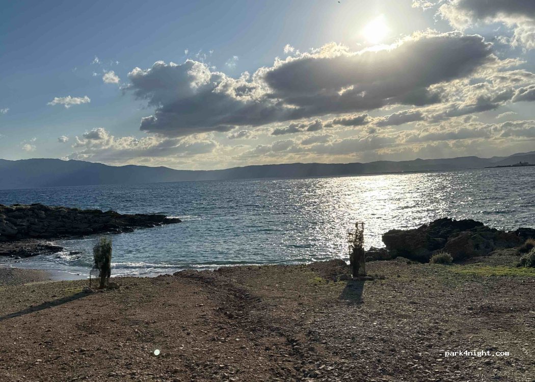 (734 00) Kaliviani - Unnamed Road — foto
