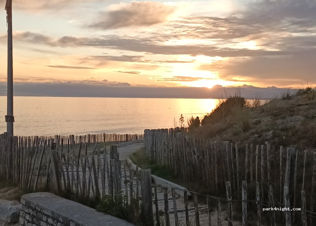 (17580) Le Bois-Plage-en-Ré - 33 Route du Petit Sergent — foto 4