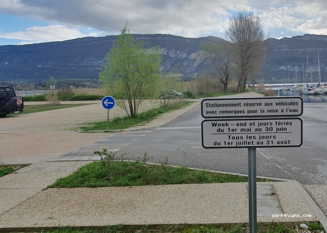 (73310) Conjux - 1103 Route du Bord du Lac — foto 2