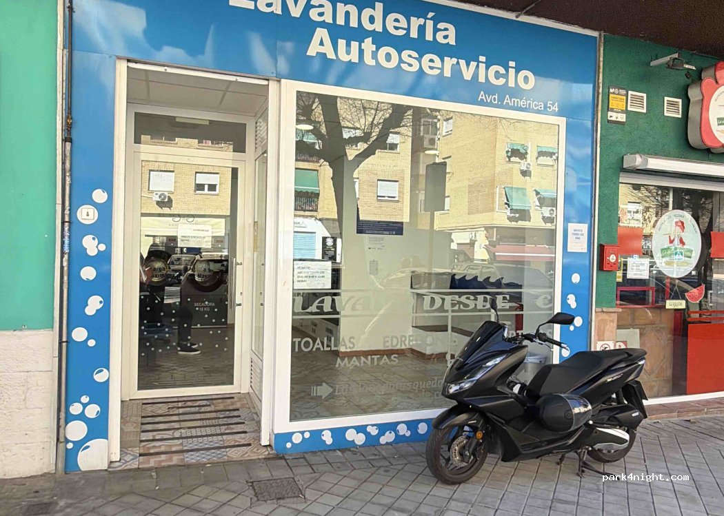 (18008) Granada - 53 Avenida de América — foto 3